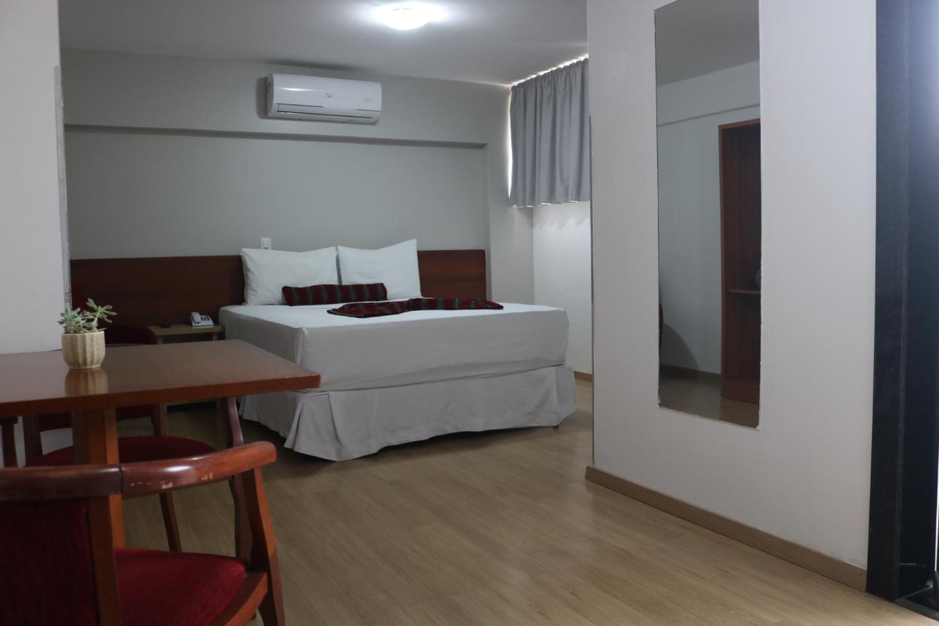 Hotel Nacional Inn Curitiba Estacao Shopping Eksteriør billede